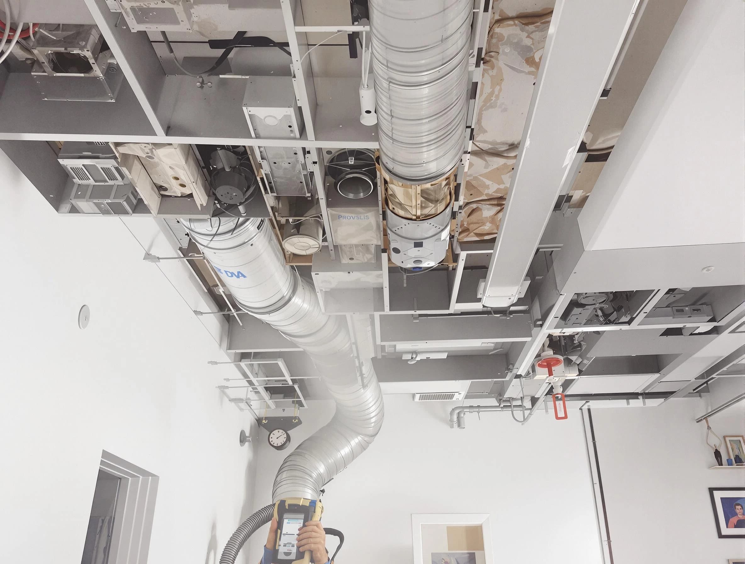 Professional air duct cleaning service by Gilbert Air Duct Cleaning in Gilbert